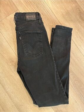 Levi's Women's Black Skinny Jeans